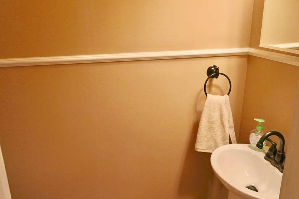 65 Dorset Street Springfield, MA 01108 - Photo 18 of 19 Gallery Image 18