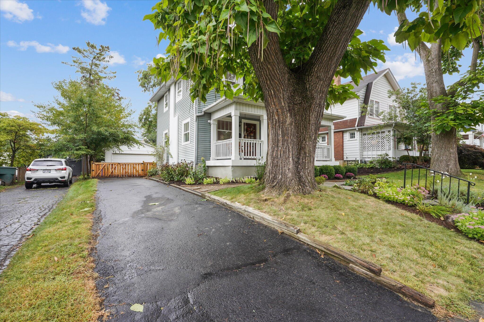 164 Chatham Road Columbus, OH 43214 - Photo 3 of 40 Gallery Image 3