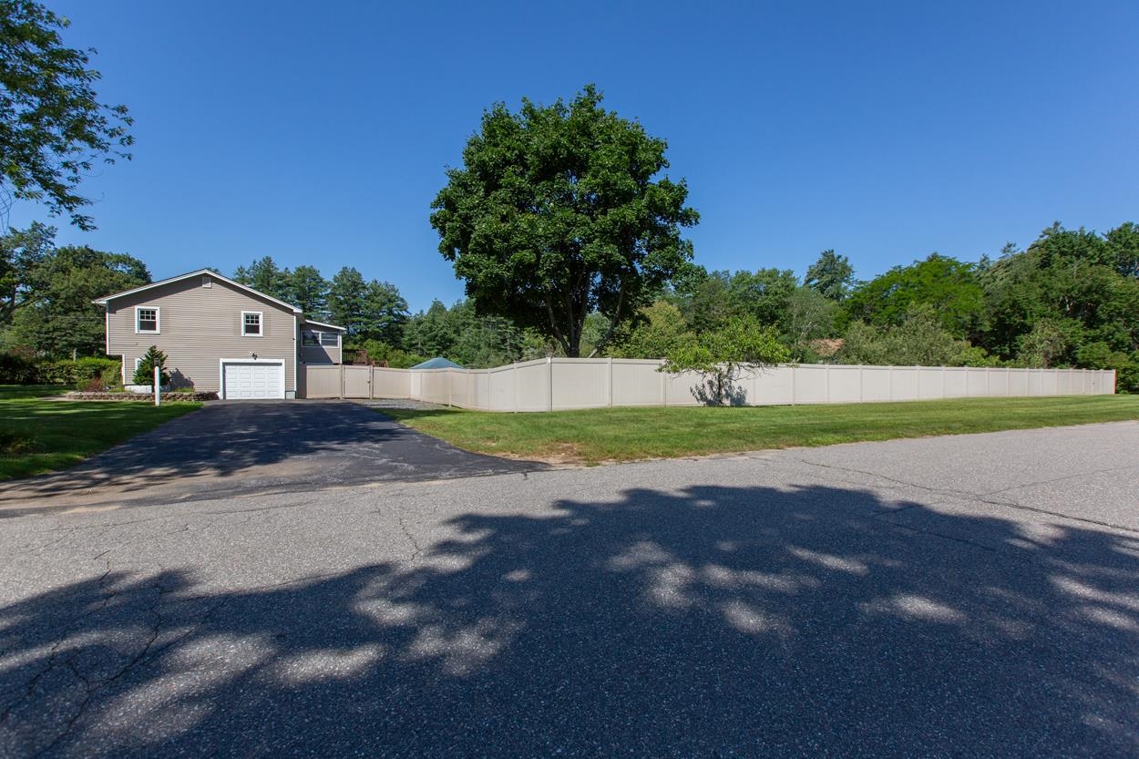12 Nashua Road Windham, NH 03087 - Photo 12 of 31