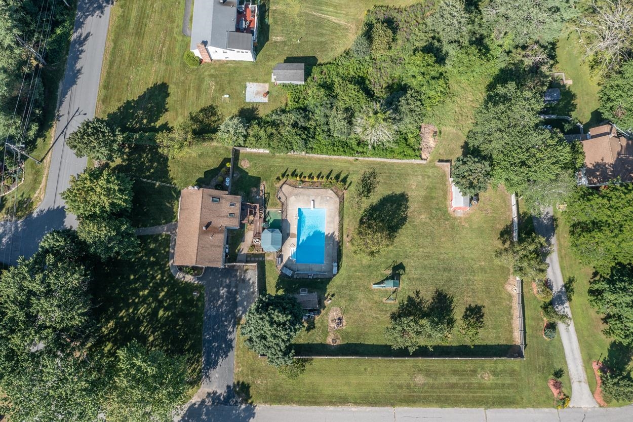 12 Nashua Road Windham, NH 03087 - Photo 13 of 31