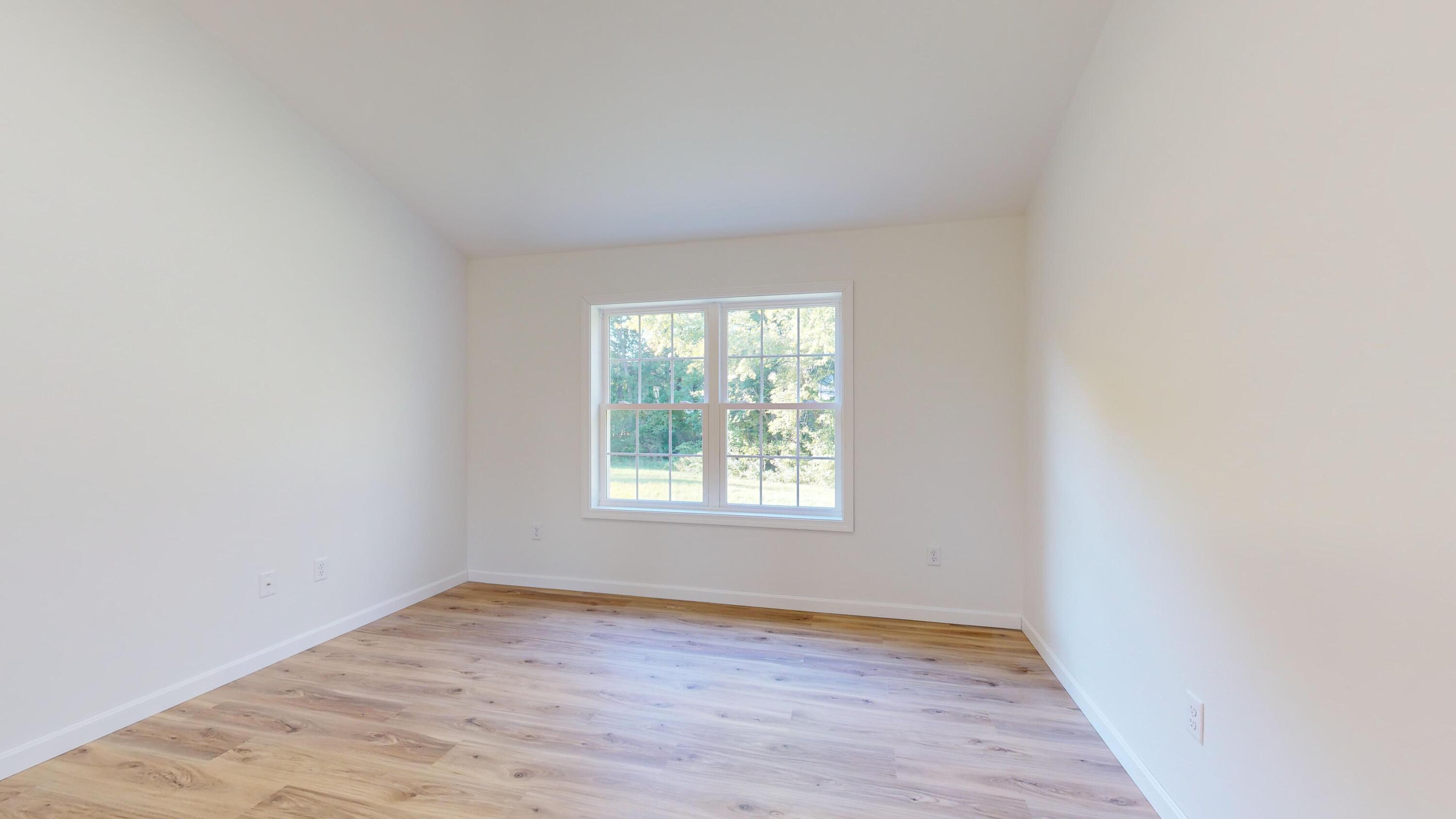 3 Marie Circle Lewiston, ME 04240 - Photo 19 of 33 14-Hartley-Street-10112024_081344