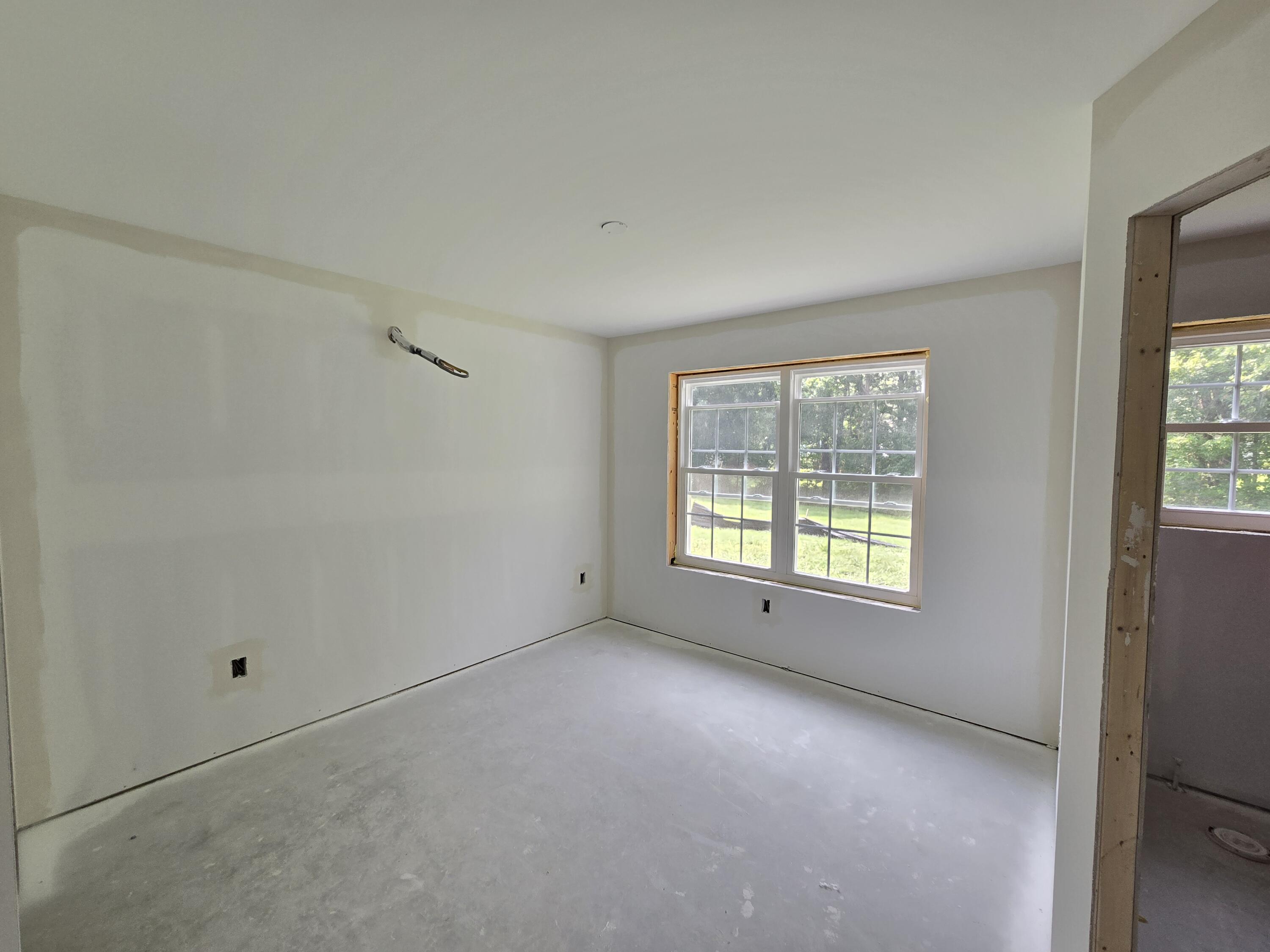 3 Marie Circle Lewiston, ME 04240 - Photo 32 of 33 20240813_111750 (1)