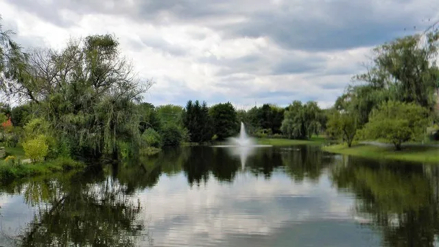 $1,775 | 700 East Algonquin Road, Unit 1212, Schaumburg, IL 60173