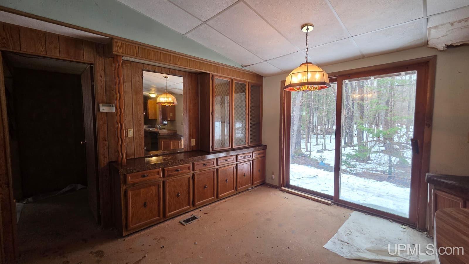 7122 Maple Grove Road Munising, MI 49862 - Photo 10 of 44