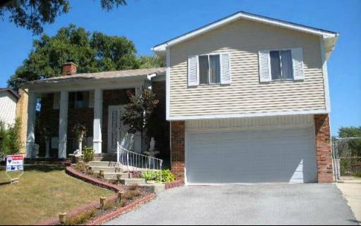 205 Huntingwood Road Matteson, IL 60443 - Photo 1 of 1 a front view of a house