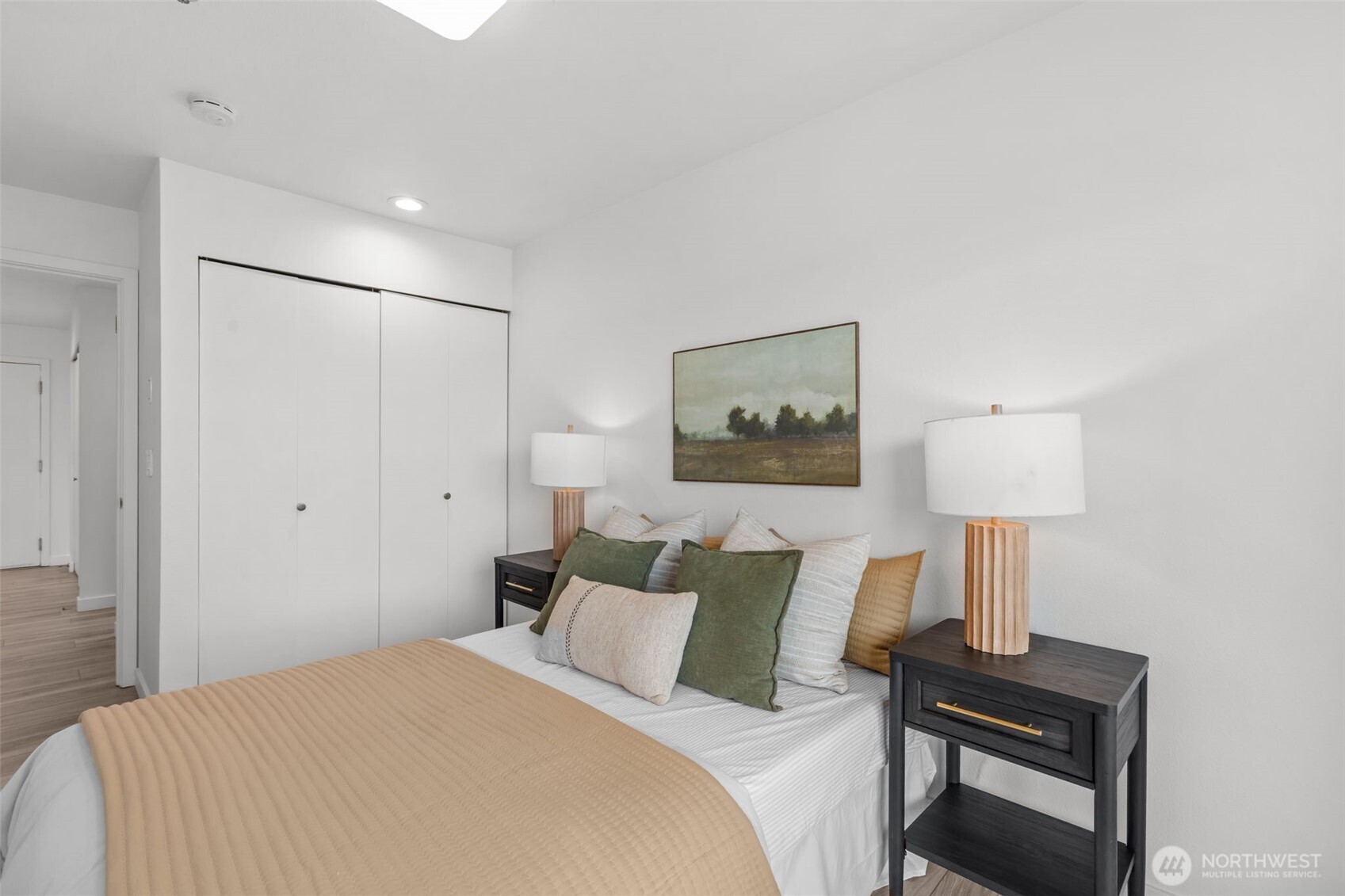 701 Galer Street, Unit 505 Seattle, WA 98109 - Photo 22 of 40