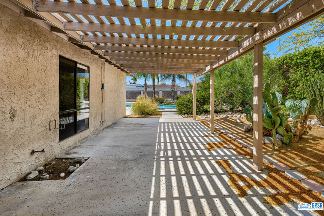 2783 North Cerritos Road Palm Springs, CA 92262 - Photo 9 of 25 a view of porch with seating space