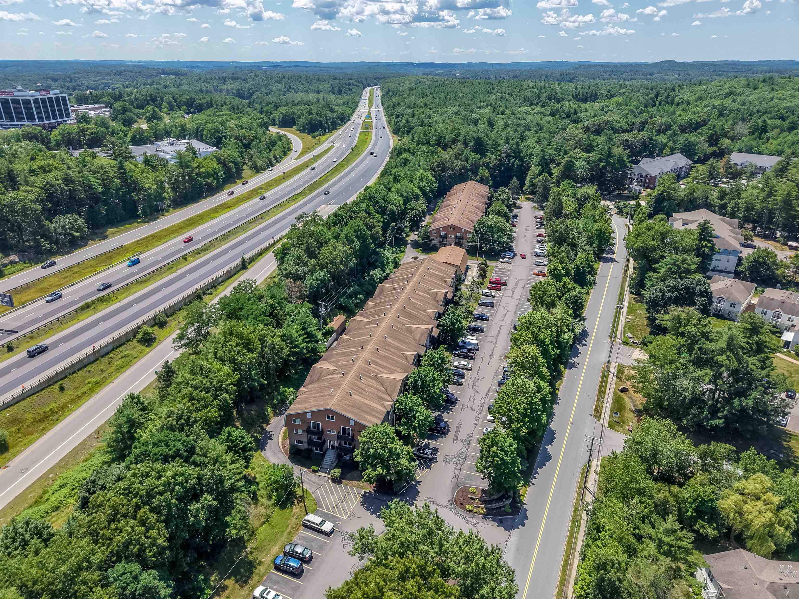 210 Brook Village Road, Unit 7 Nashua, NH 03062 - Photo 29 of 31