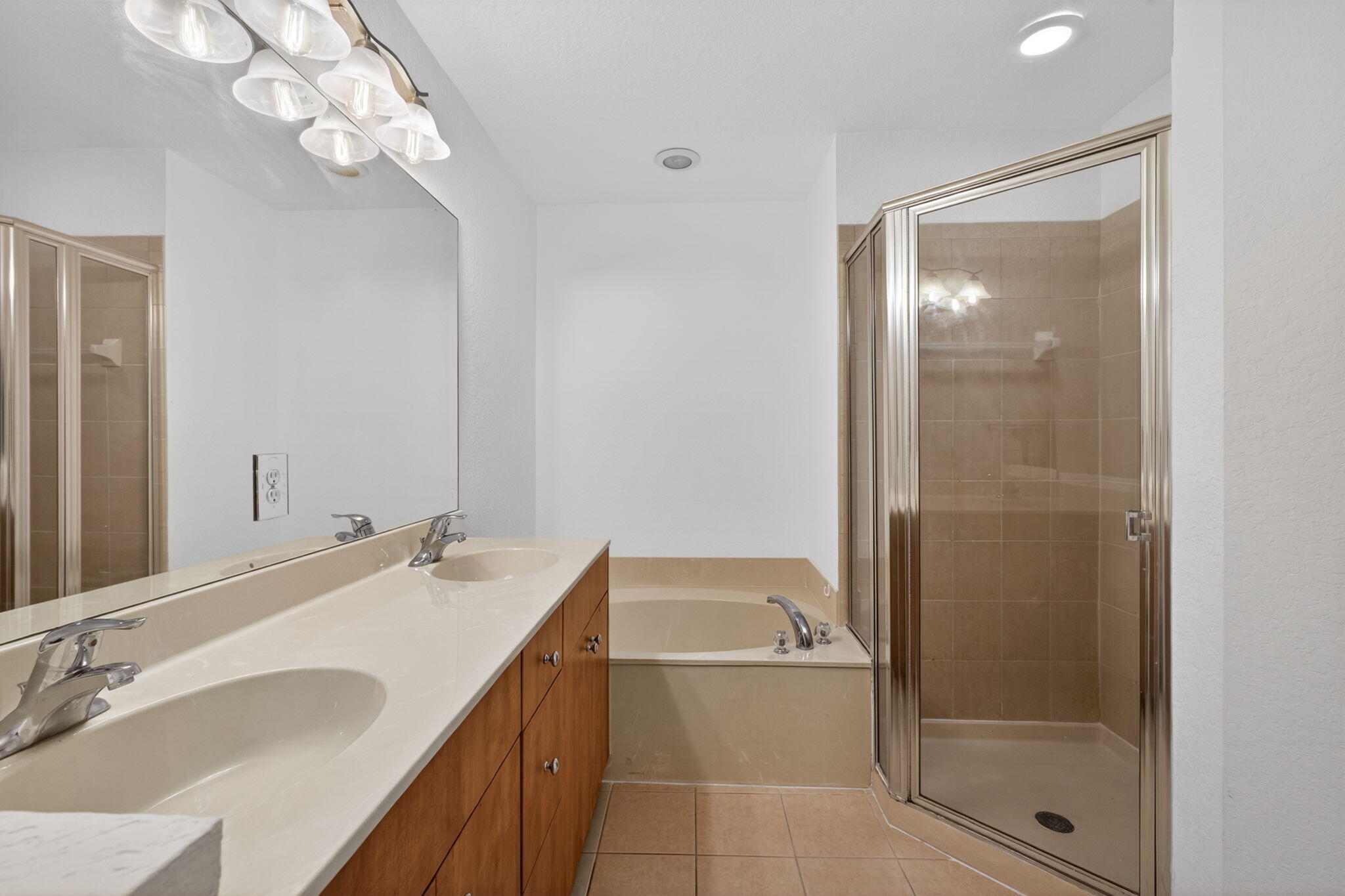 3557 Oleander Terrace Riviera Beach, FL 33404 - Photo 33 of 72 29-web-or-mls-5D1A5613