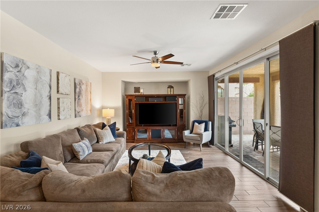 2585 Sable Ridge Street Henderson, NV 89044 - Photo 6 of 39