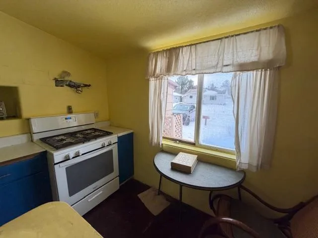 $72,000 | 28 Hemlock Circle, Babbitt, MN 55706