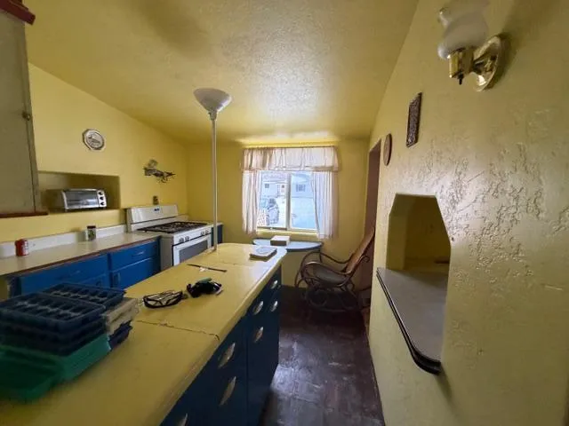 $72,000 | 28 Hemlock Circle, Babbitt, MN 55706