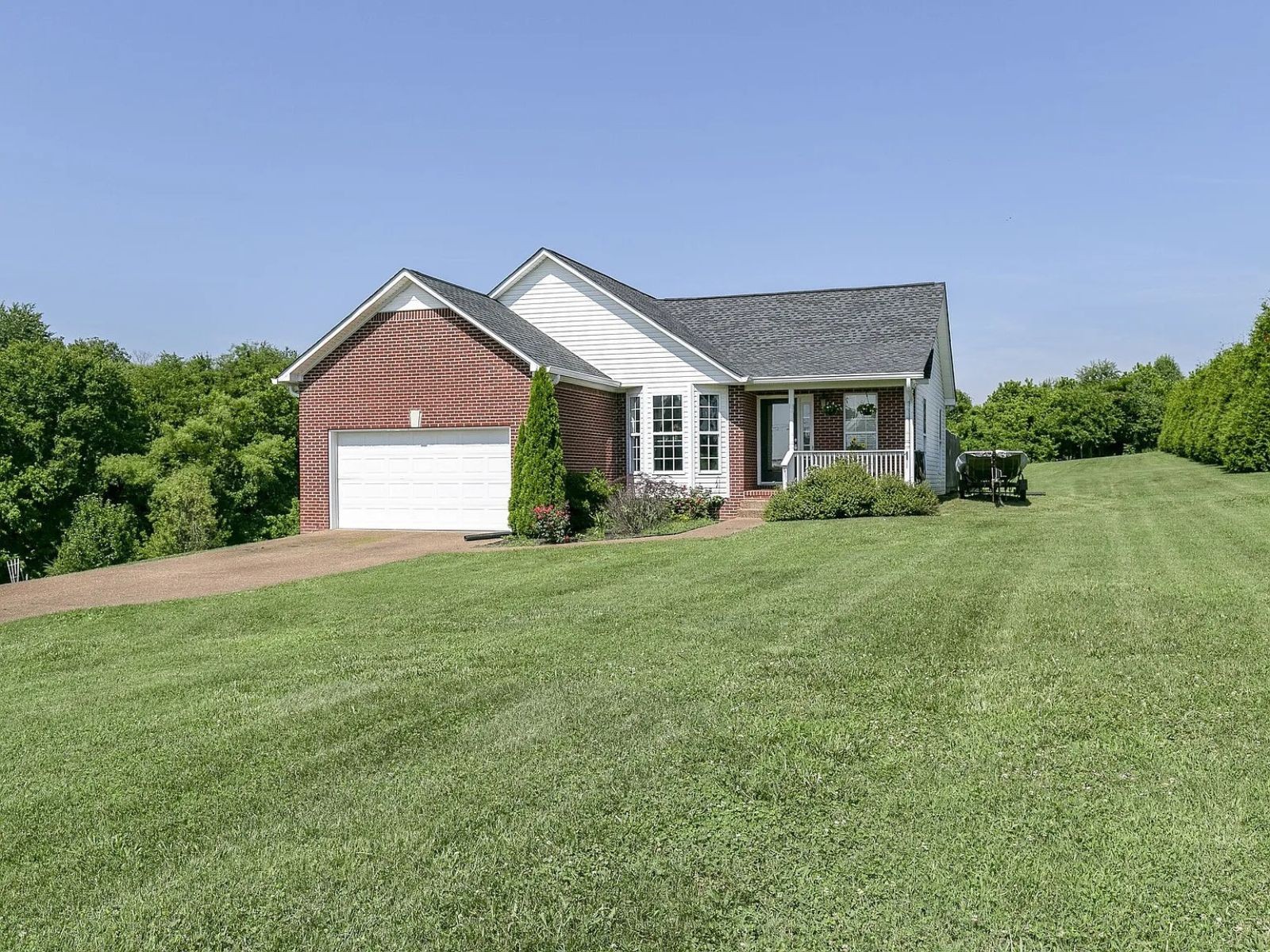 2301 Clara Mathis Road Spring Hill, TN 37174 - Photo 2 of 18