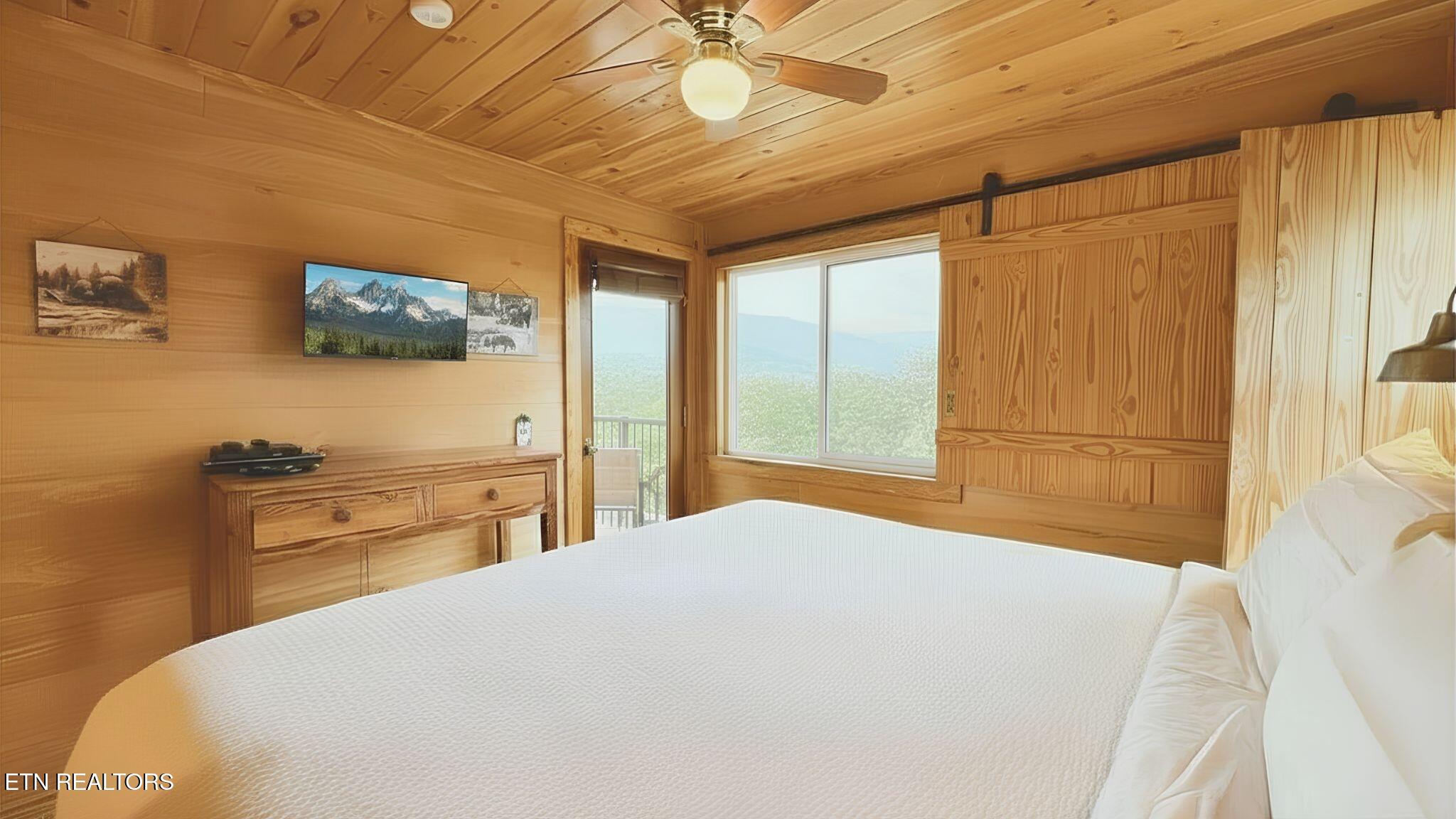 3710 Weber Road, Unit E103 Gatlinburg, TN 37738 - Photo 6 of 34 Ensuite MB E103