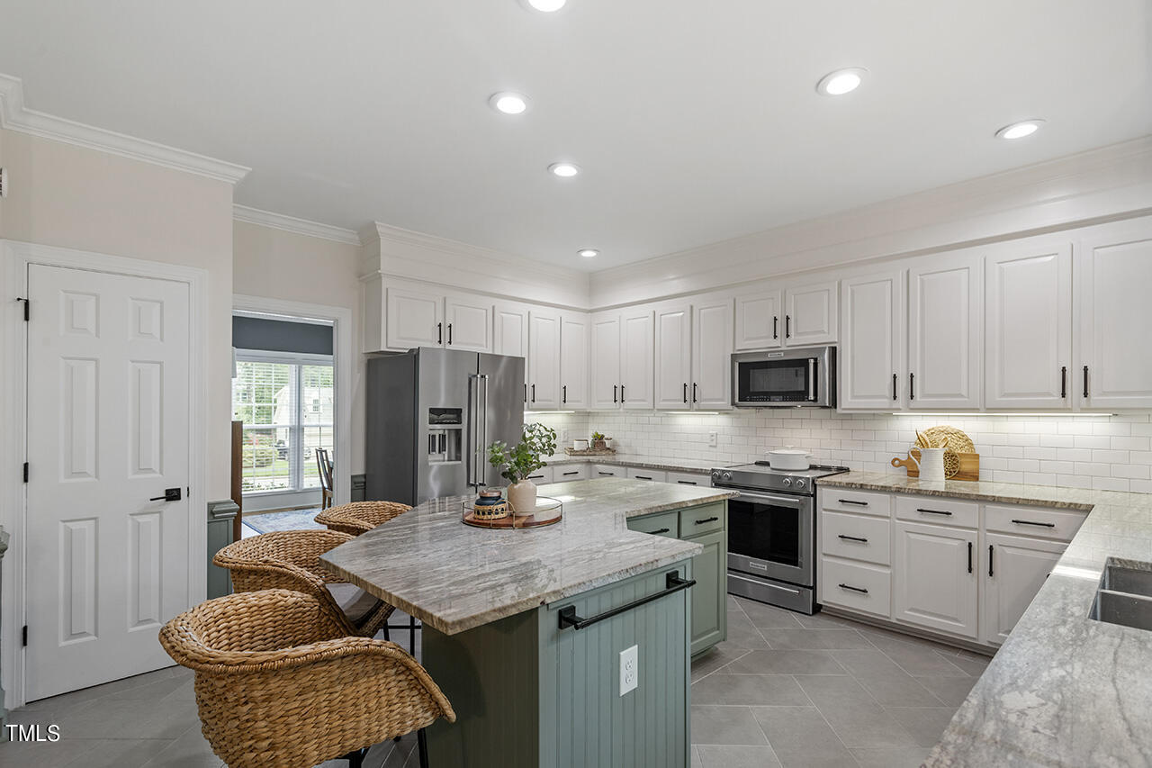 2520 Harptree Court Raleigh, NC 27613 - Photo 20 of 69 2520 Harptree Court_20