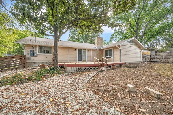 $665,000 | 3400 Laguna Drive, Austin, TX 78741