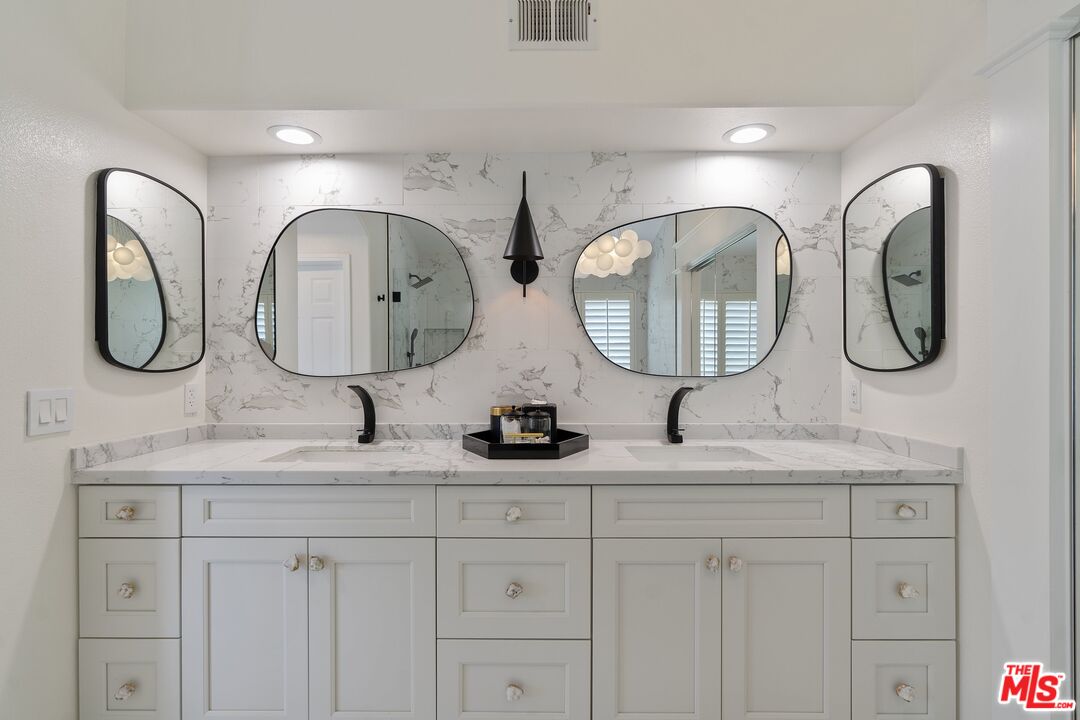 25614 Lewis Way Stevenson Ranch, CA 91381 - Photo 32 of 55