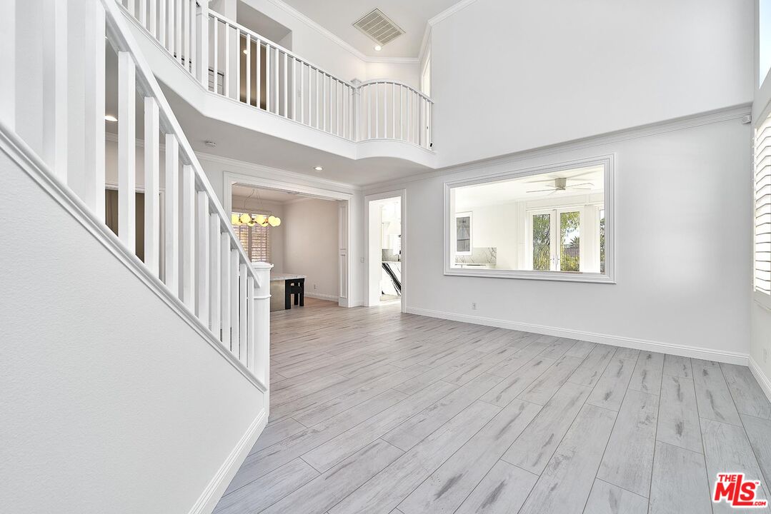 25614 Lewis Way Stevenson Ranch, CA 91381 - Photo 10 of 55