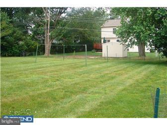1005 Windsor Road Warminster, PA 18974 - Photo 3 of 3