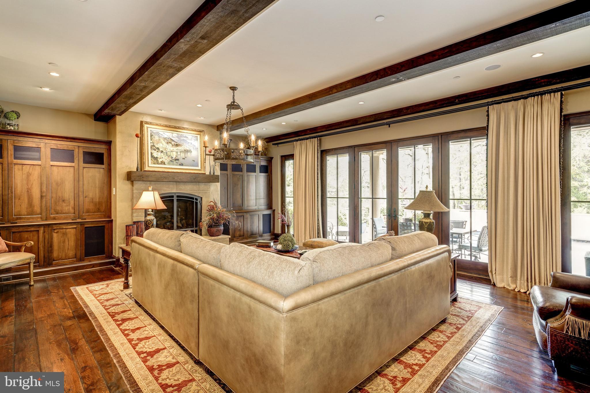 8001 Overhill Road Bethesda, MD 20814 - Photo 11 of 52 Family Room