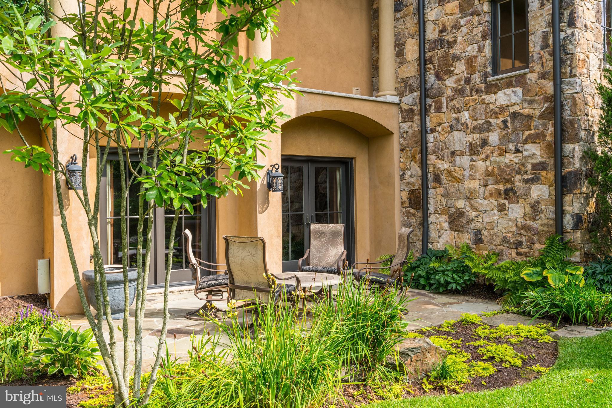 8001 Overhill Road Bethesda, MD 20814 - Photo 50 of 52 Grounds