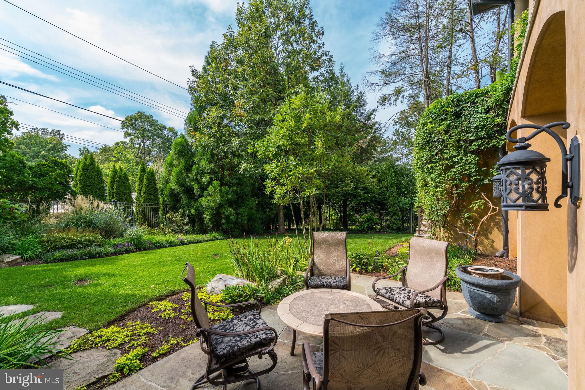 8001 Overhill Road Bethesda, MD 20814 - Photo 51 of 52 Grounds