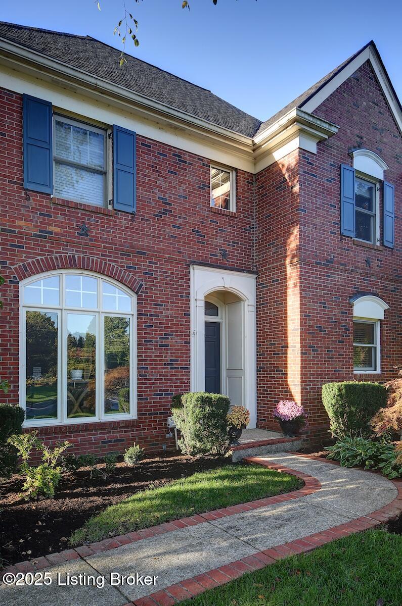 202 Coralberry Road Louisville, KY 40207 - Photo 2 of 41 02 202 Coralberry Road
