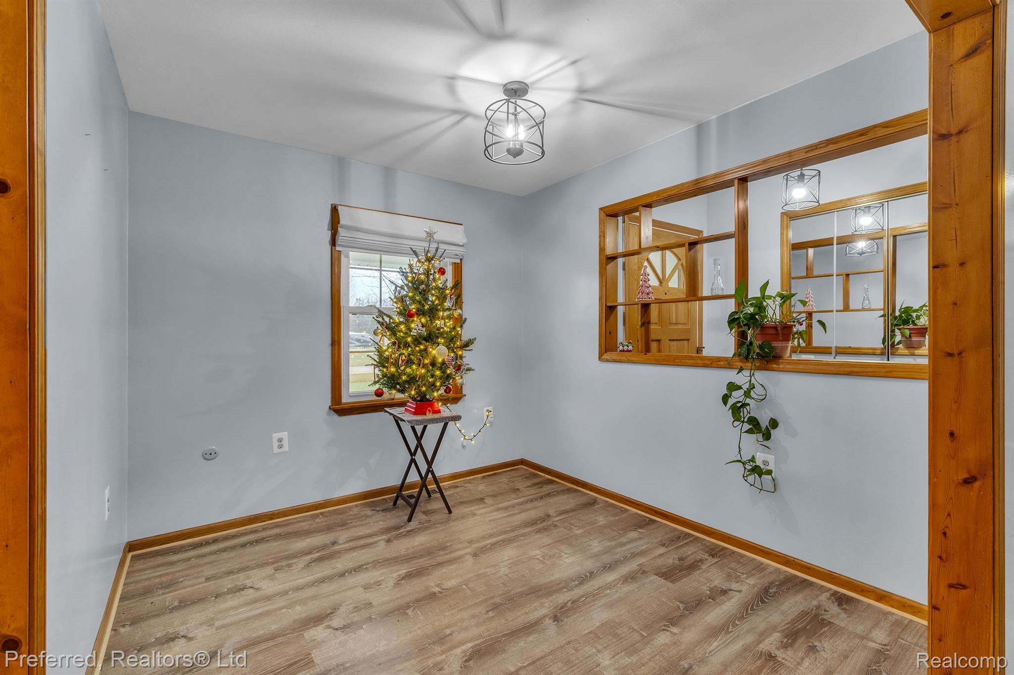 21982 Bell Road New Boston, MI 48164 - Photo 3 of 33 Gallery Image 3