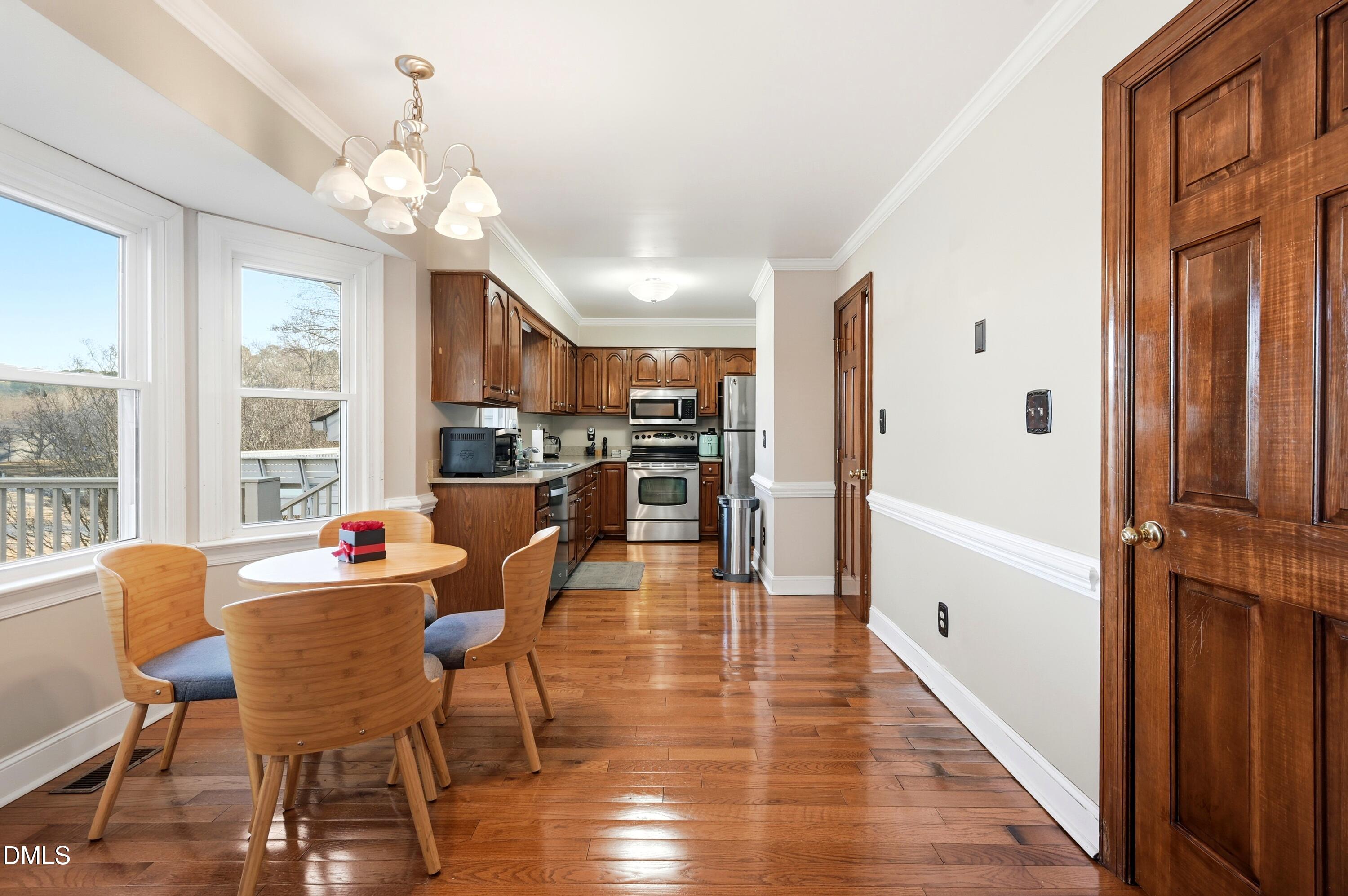 220 Kingsmill Road Cary, NC 27511 - Photo 20 of 39 11_047