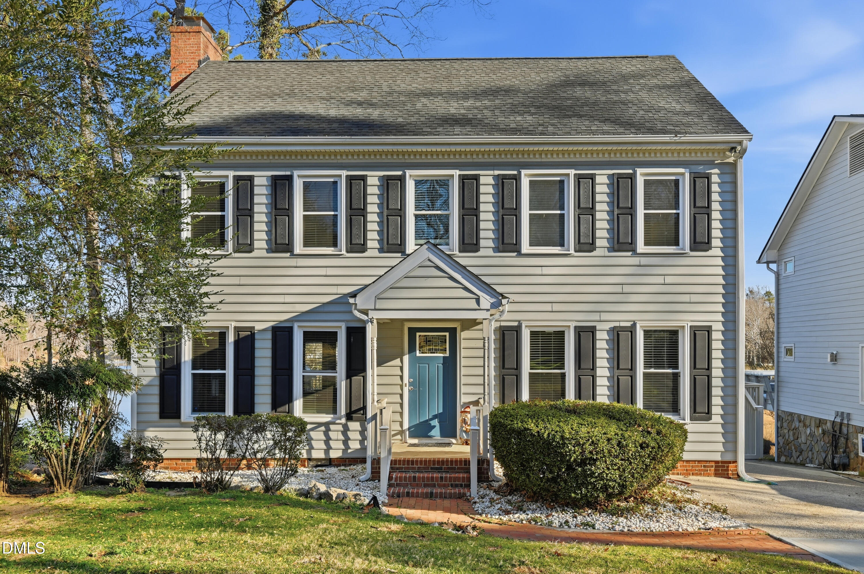 220 Kingsmill Road Cary, NC 27511 - Photo 2 of 39 2_007