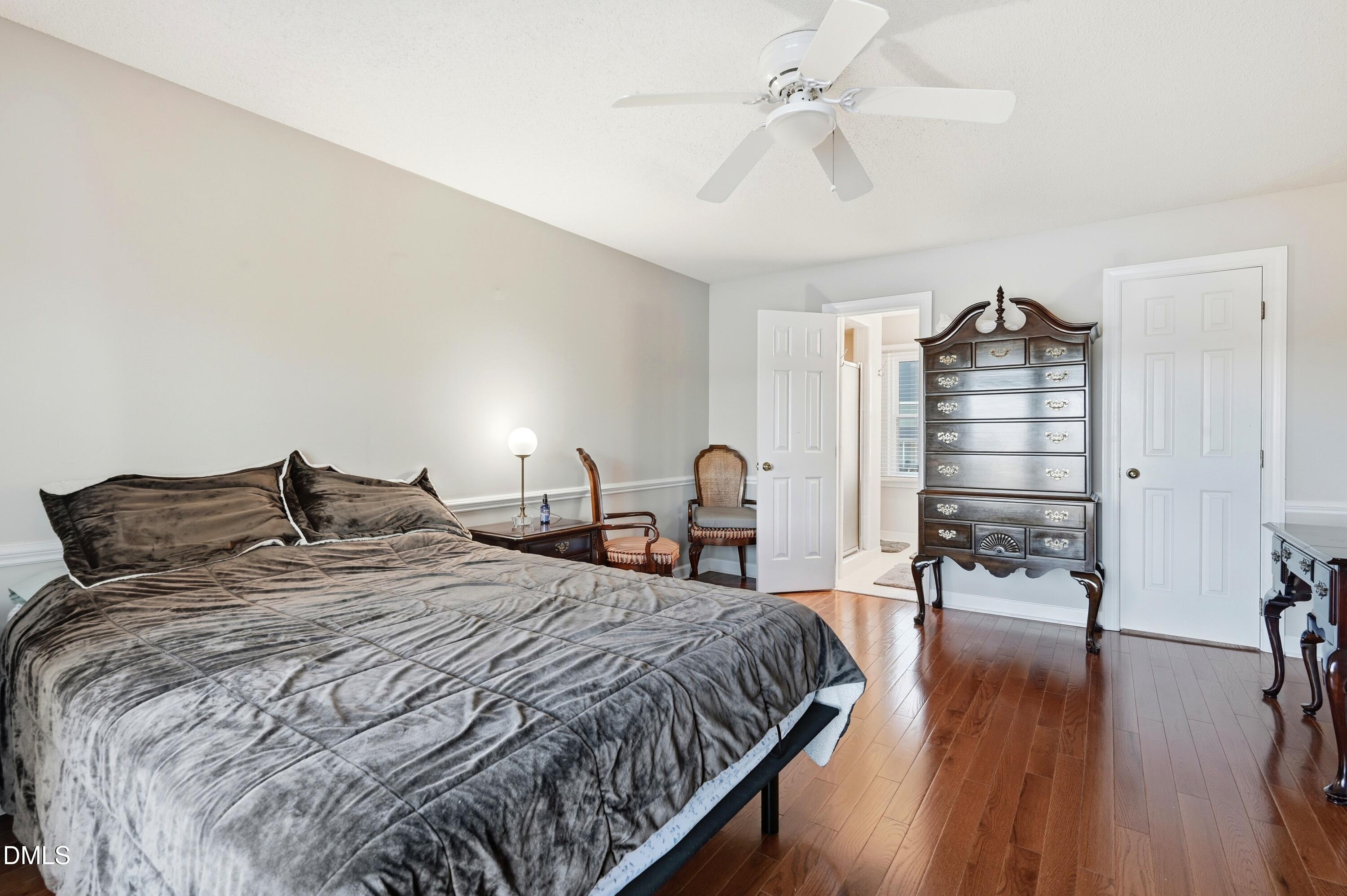 220 Kingsmill Road Cary, NC 27511 - Photo 24 of 39 17_077