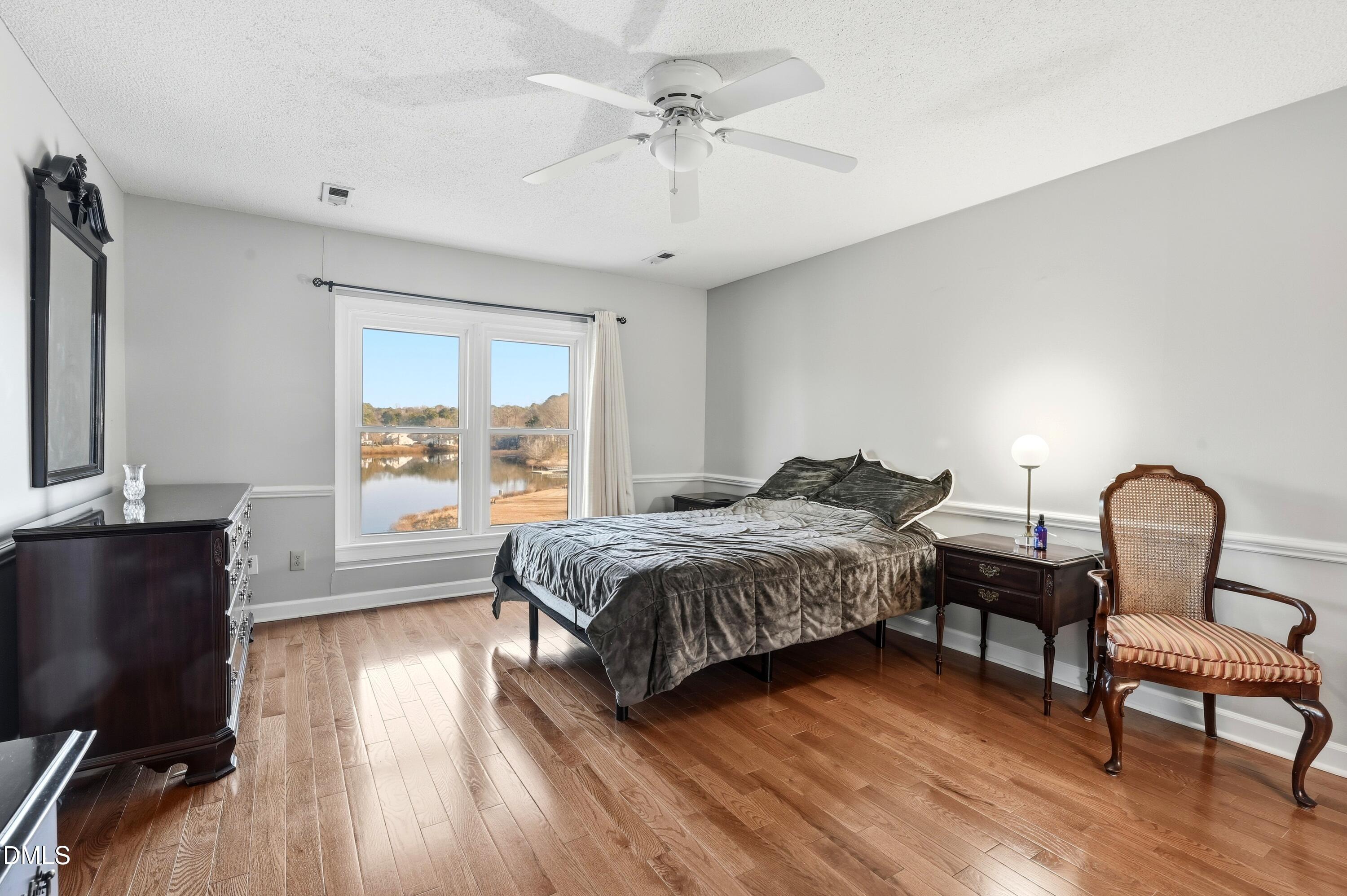 220 Kingsmill Road Cary, NC 27511 - Photo 25 of 39 16_072