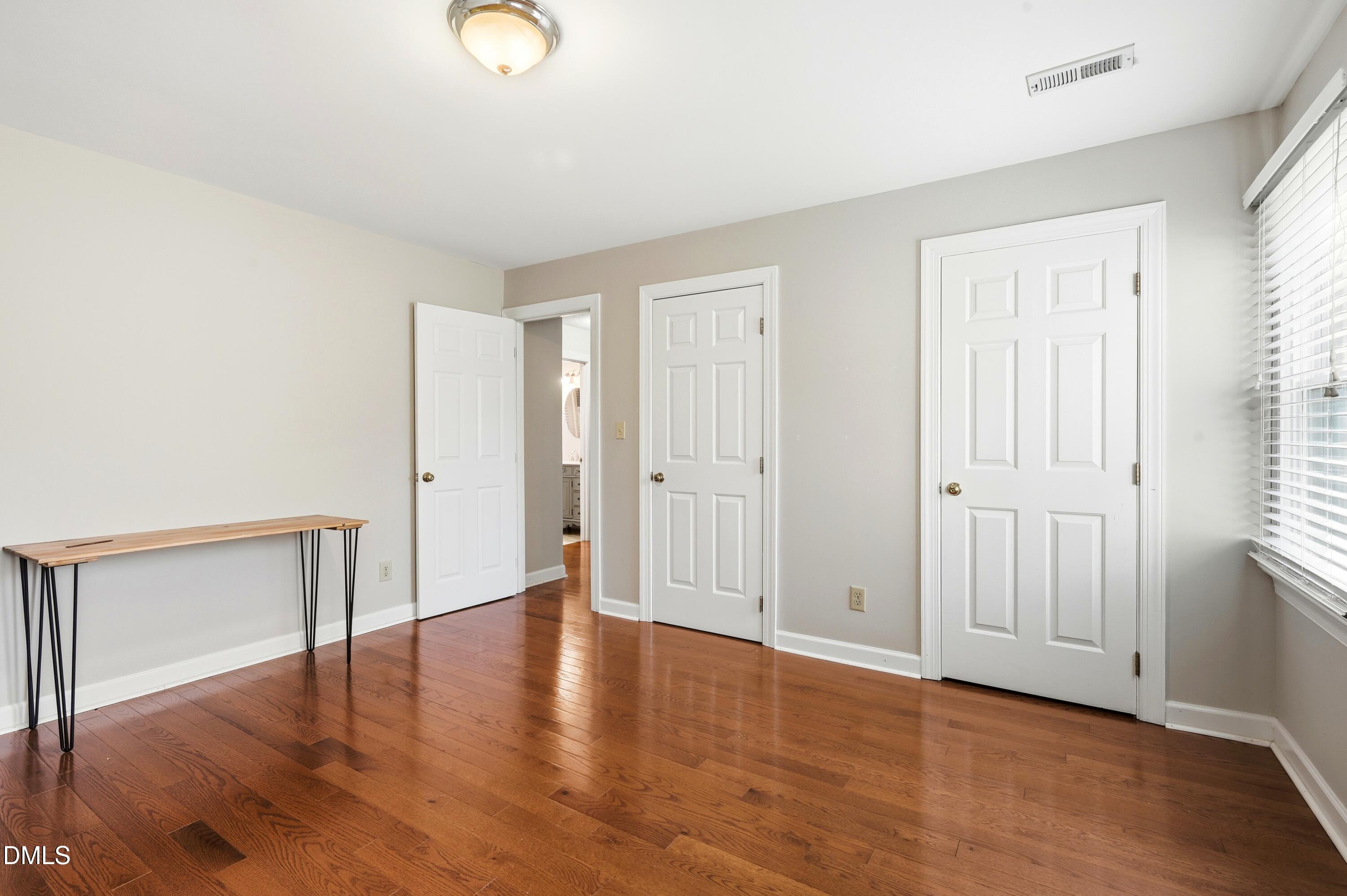 220 Kingsmill Road Cary, NC 27511 - Photo 28 of 39 22_102