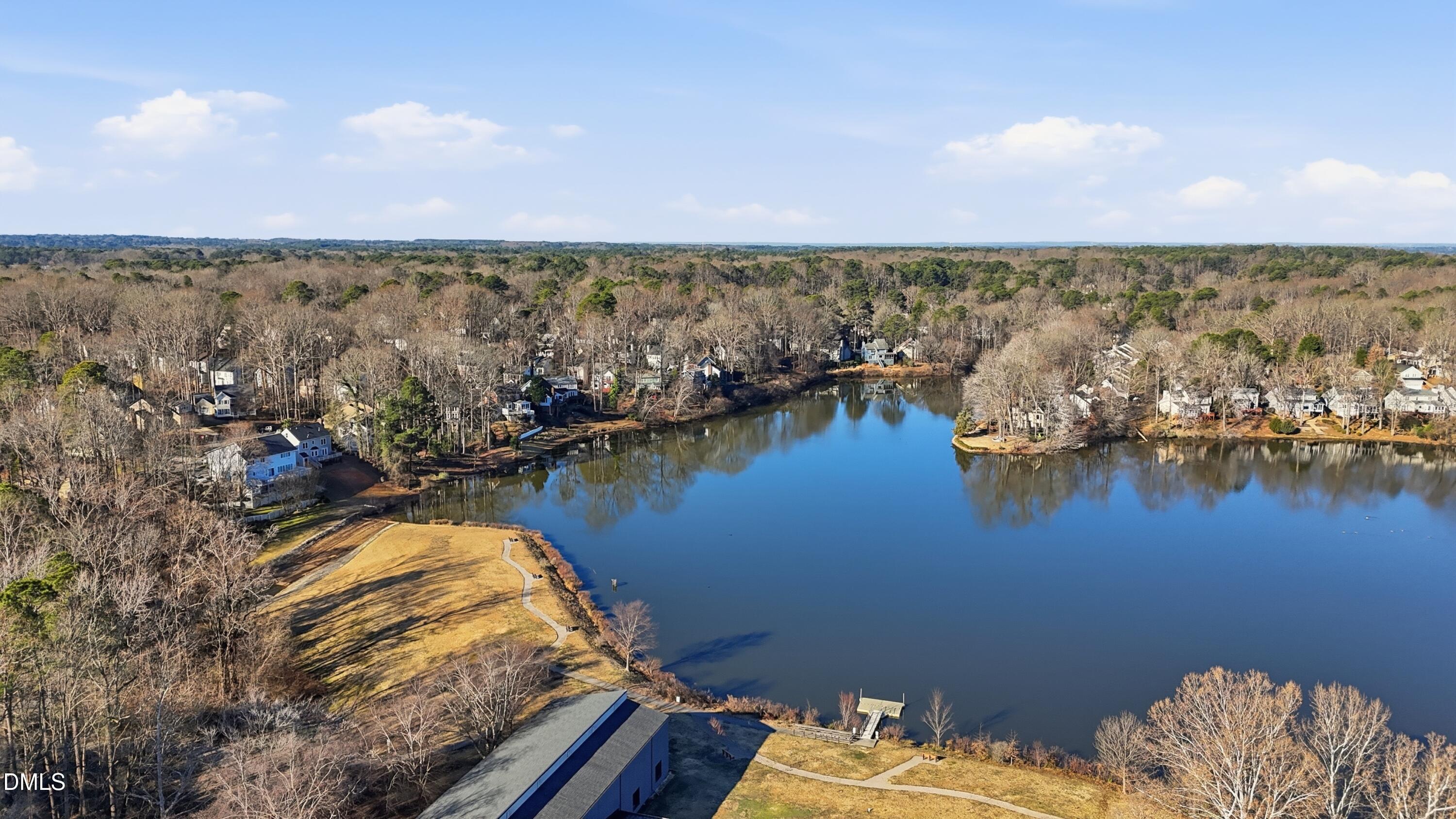 220 Kingsmill Road Cary, NC 27511 - Photo 34 of 39 38_184