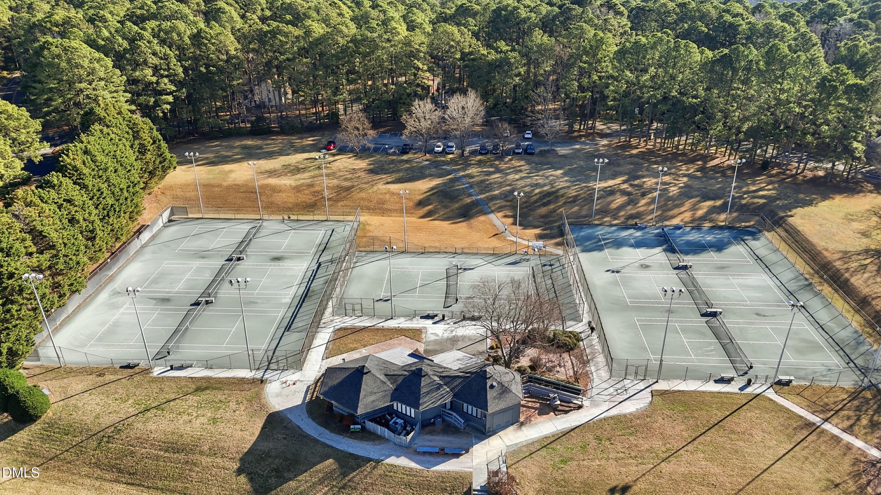 220 Kingsmill Road Cary, NC 27511 - Photo 38 of 39 39_189