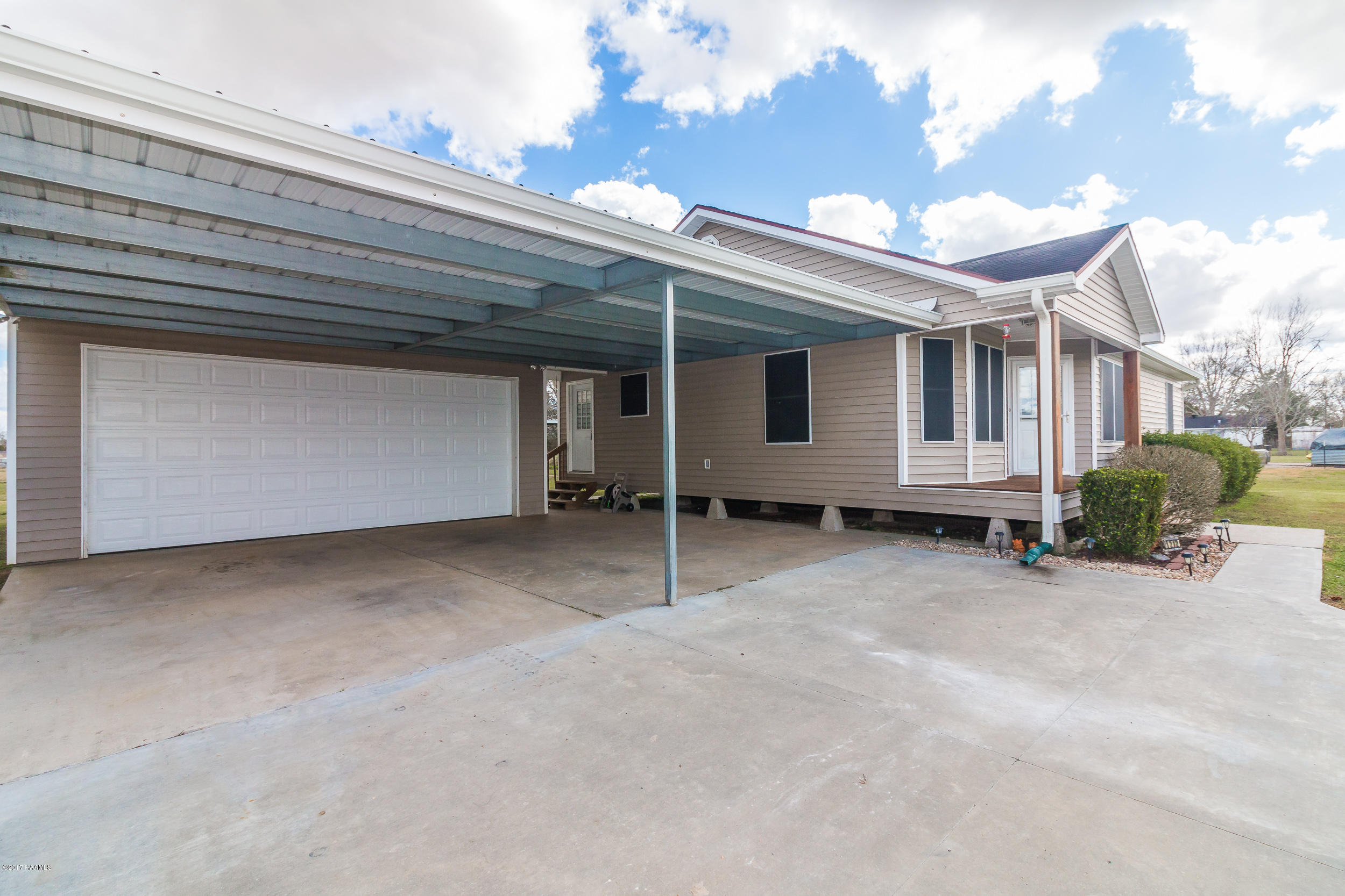 1212 Breaux Road Lafayette, LA 70506 - Photo 8 of 50 Ext Front-2