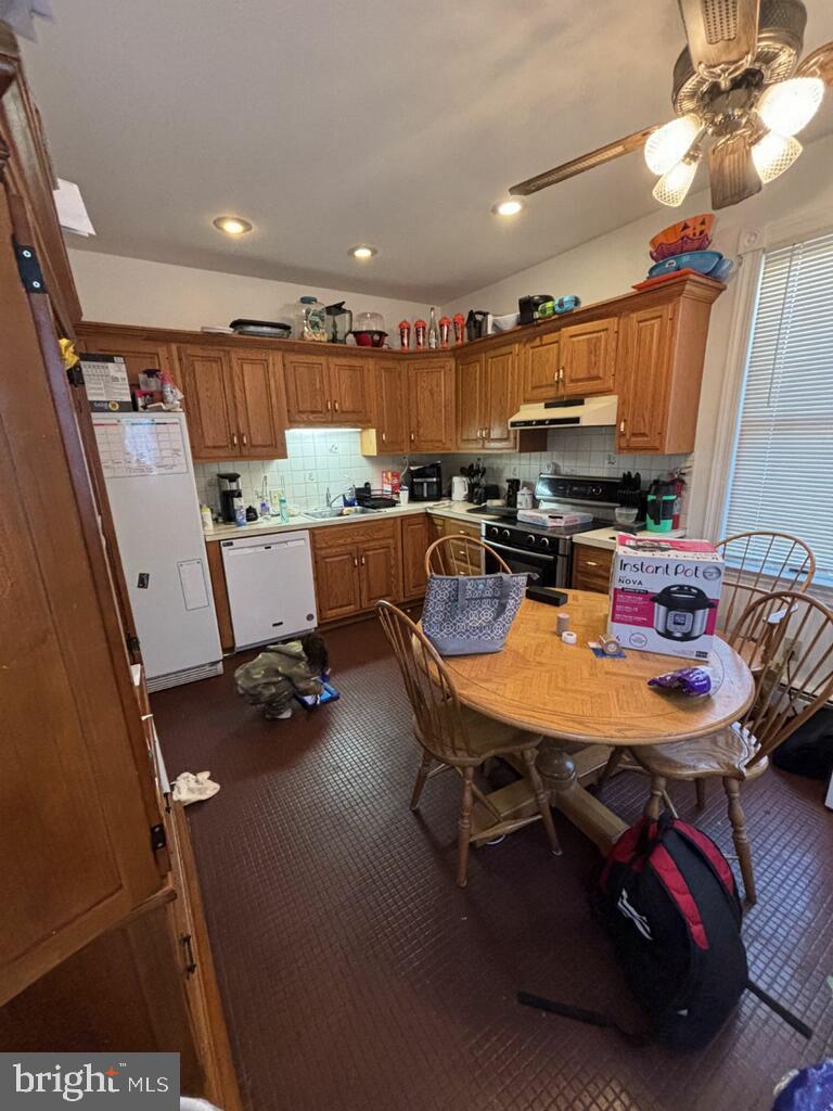 202 Washington Avenue Laurel Springs, NJ 08021 - Photo 28 of 34