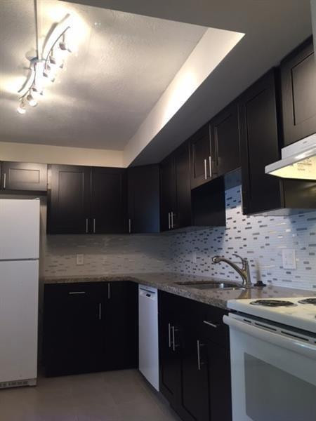 4216 Inverrary Boulevard, Unit 92A Lauderhill, FL 33319 - Photo 3 of 11 Photo 3