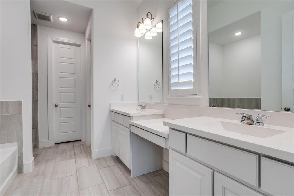 717 Corner Post Path Celina, TX 75009 - Photo 8 of 12