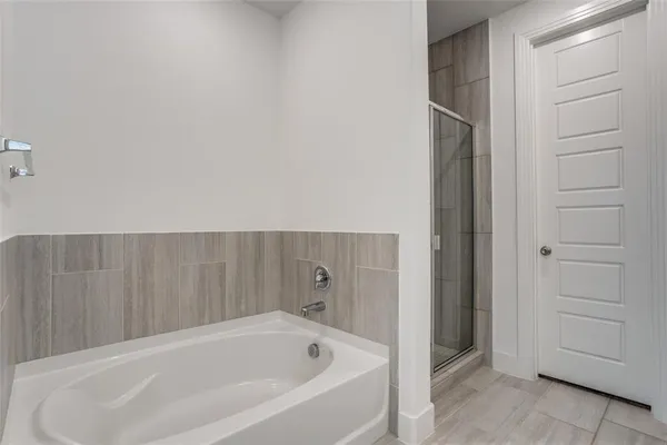 a bathroom with a bathtub