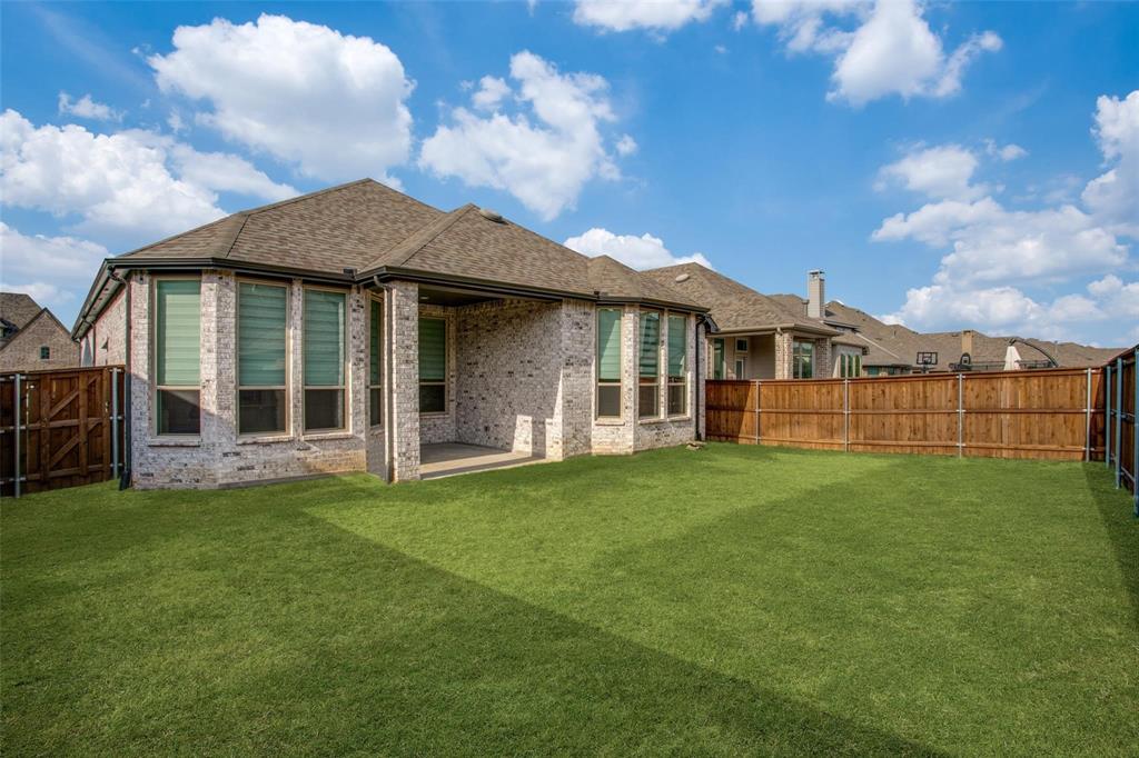 717 Corner Post Path Celina, TX 75009 - Photo 10 of 12