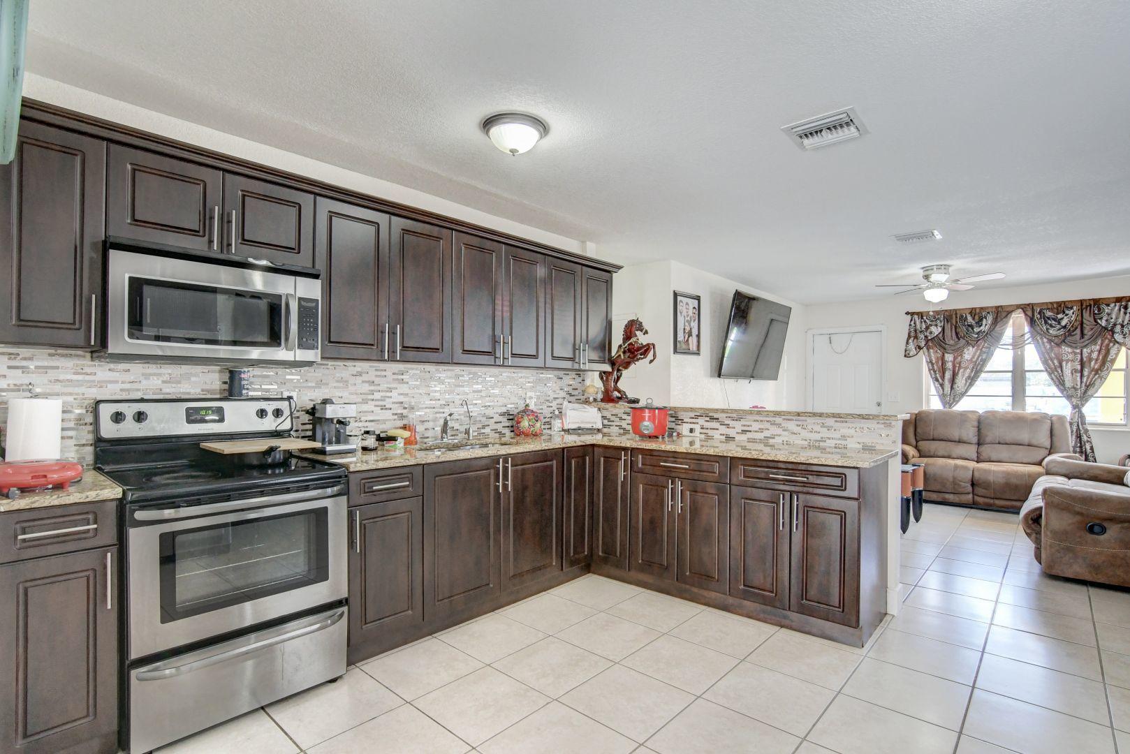 5783 Lime Road West Palm Beach, FL 33413 - Photo 35 of 61 35_dsc_3285_6_7_8_9