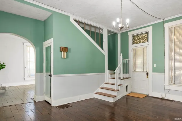 $189,000 | 321 North Main Street, New Castle, IN 47362