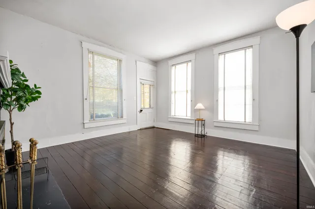 $189,000 | 321 North Main Street, New Castle, IN 47362