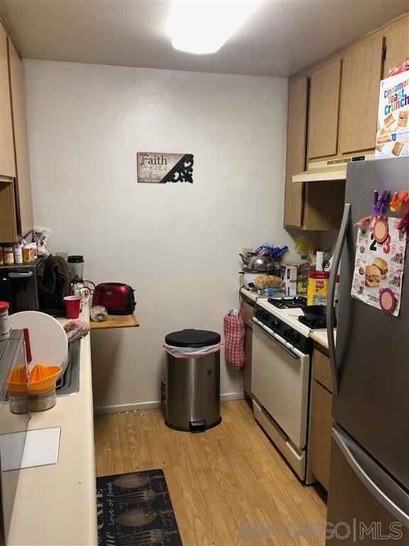 2223-25 Tyler Court Spring Valley, CA 91977 - Photo 3 of 5