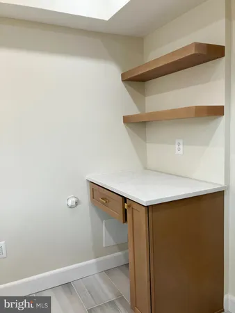$2,850 | 428 Hampton Court, Unit 108, Falls Church, VA 22046