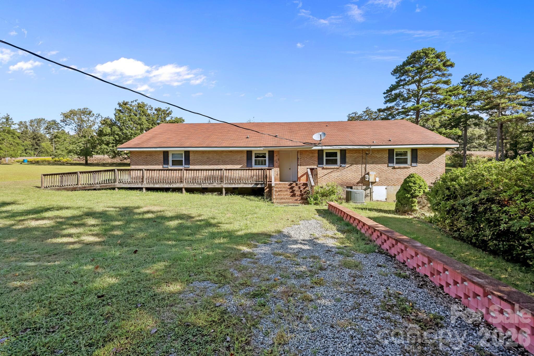945 Alvin Hough Road Midland, NC 28107 - Photo 4 of 27