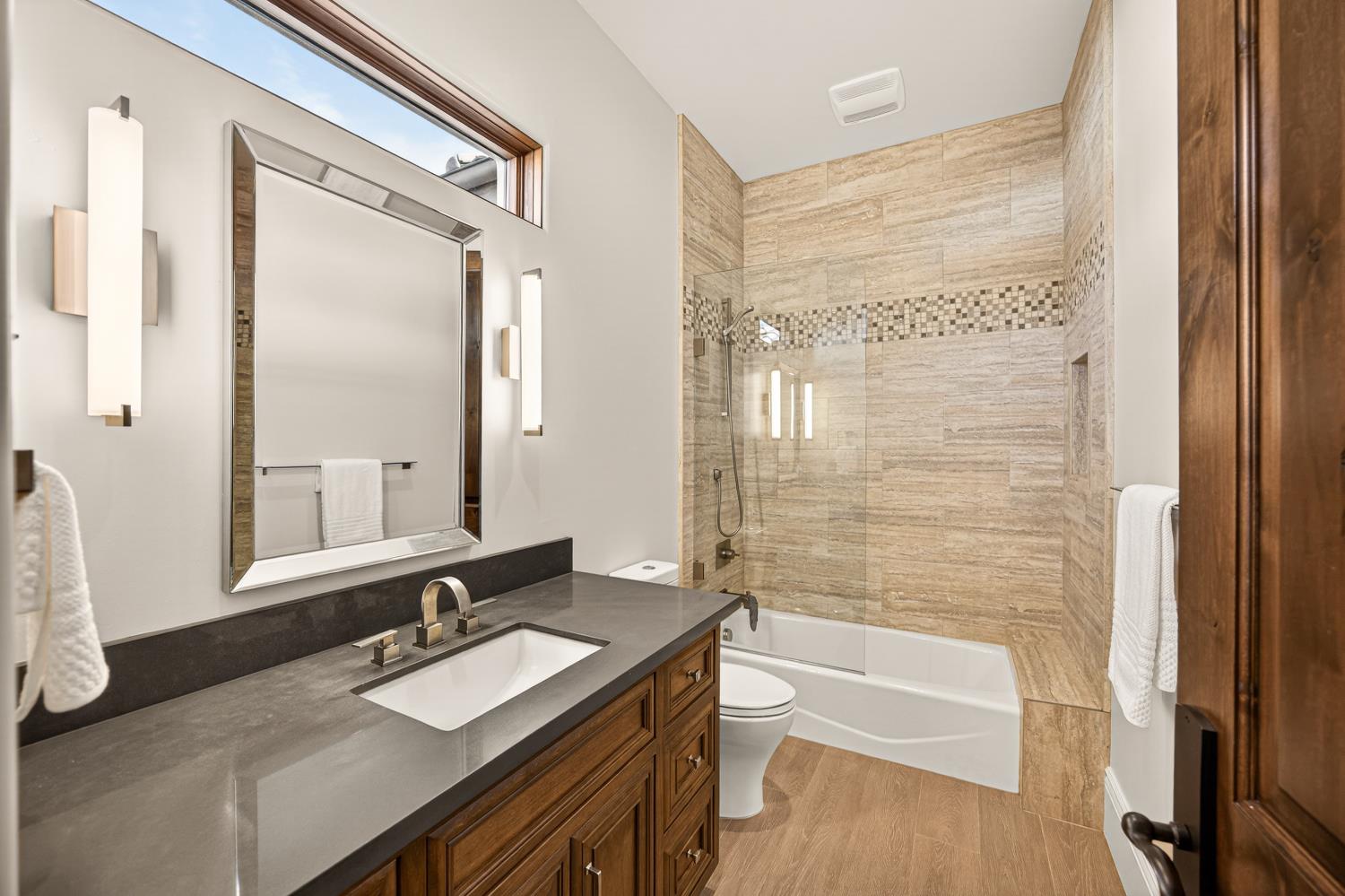 3909 Edgevale Court Fair Oaks, CA 95628 - Photo 54 of 98