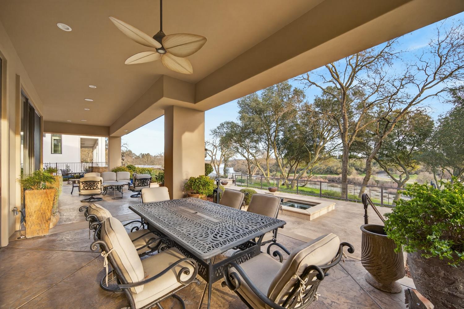 3909 Edgevale Court Fair Oaks, CA 95628 - Photo 77 of 98