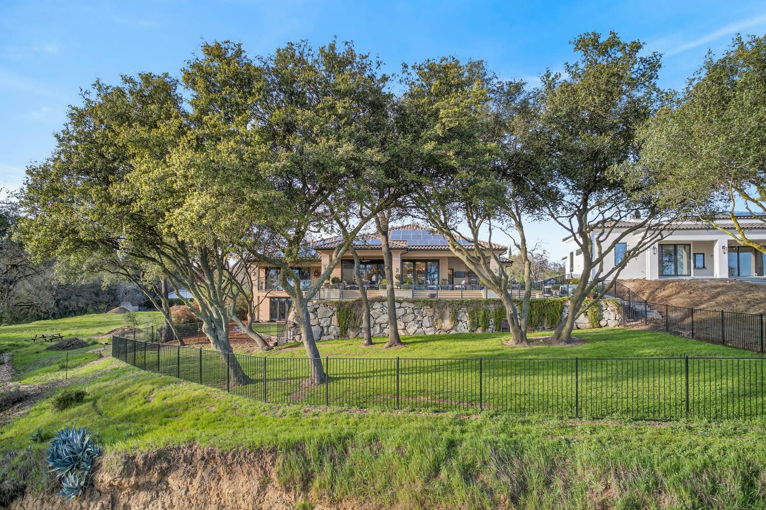 3909 Edgevale Court Fair Oaks, CA 95628 - Photo 83 of 98